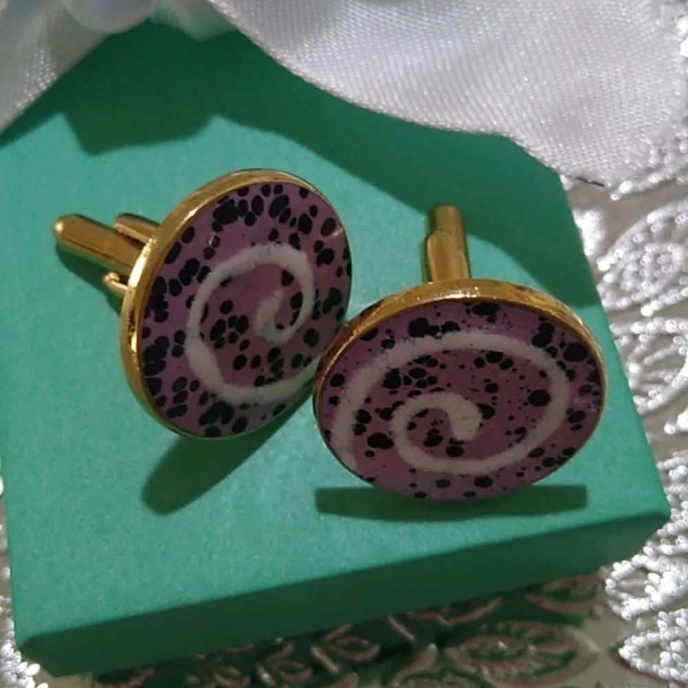 Vintage Goldtone Men's Round Enamel Swirl Cuff Links
